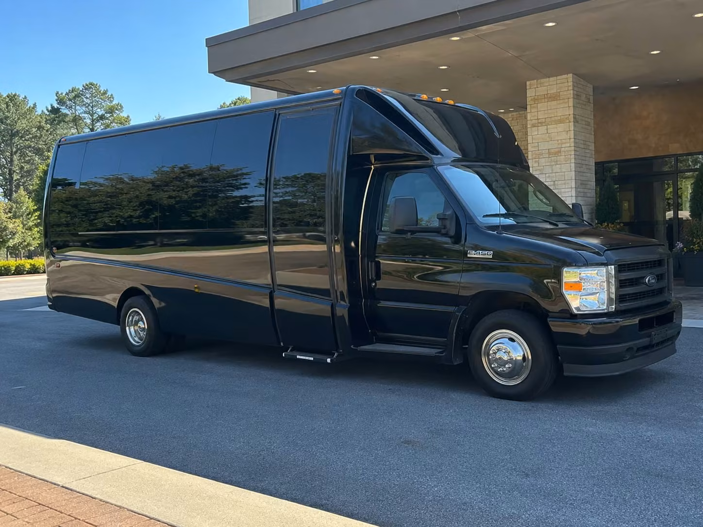 largo employee transportation services